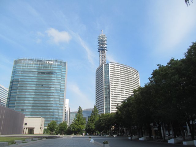 美術の広場（神奈川大学みなとみらいキャンパス）