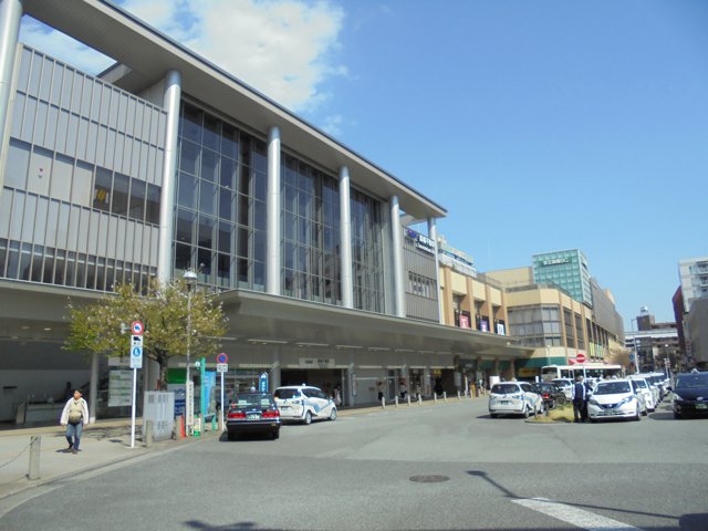 高幡不動駅（中央大学多摩キャンパス）