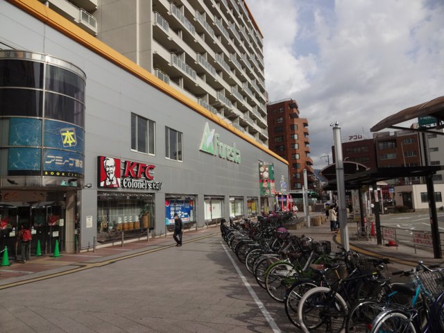 六甲道駅（神戸大学六甲台第１キャンパス）