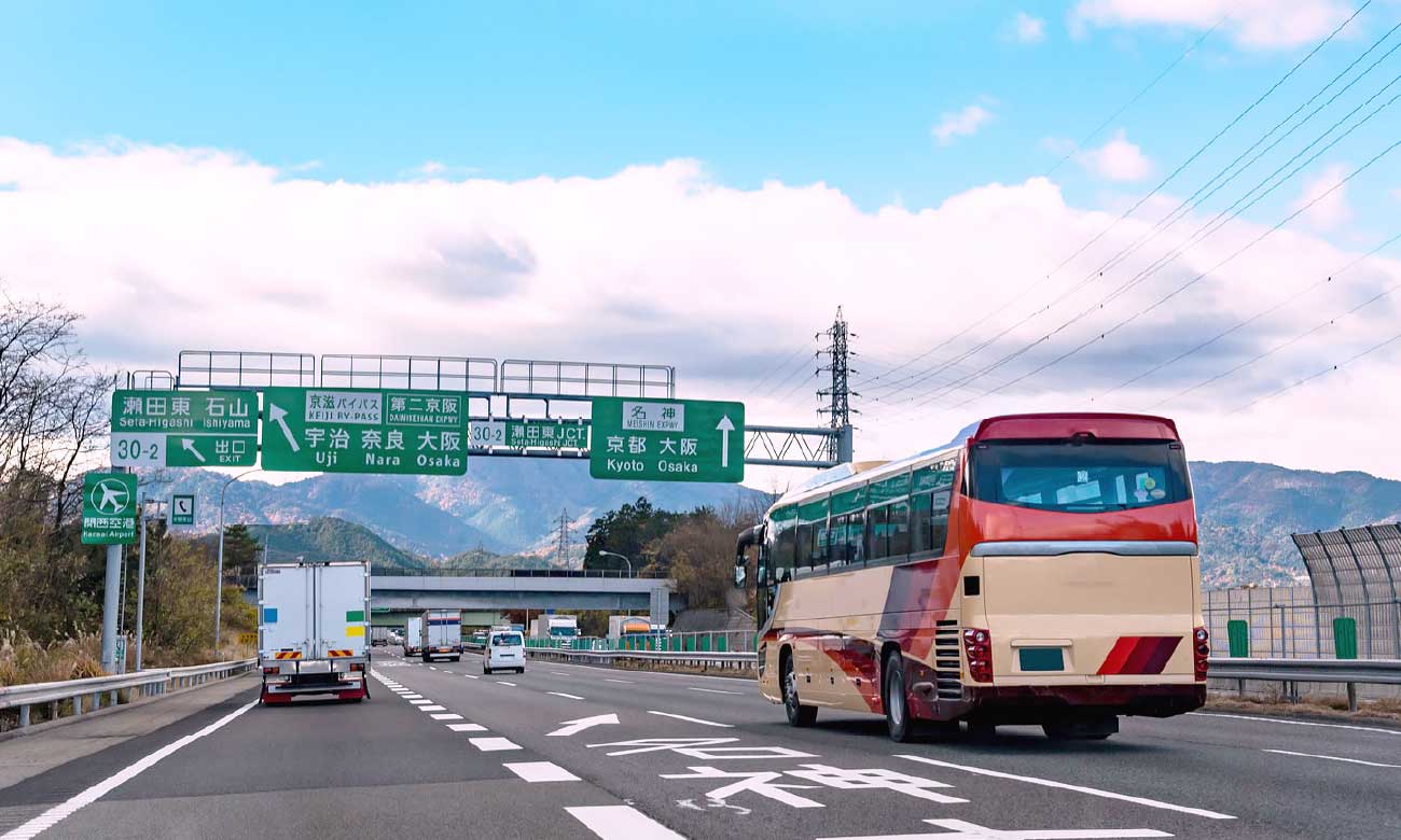 バスターミナルが充実する難波
日本各地を結ぶバスルート