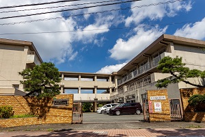 北九州市立あやめが丘小学校