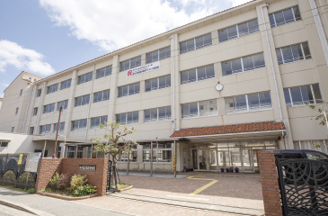 神戸市立本庄中学校