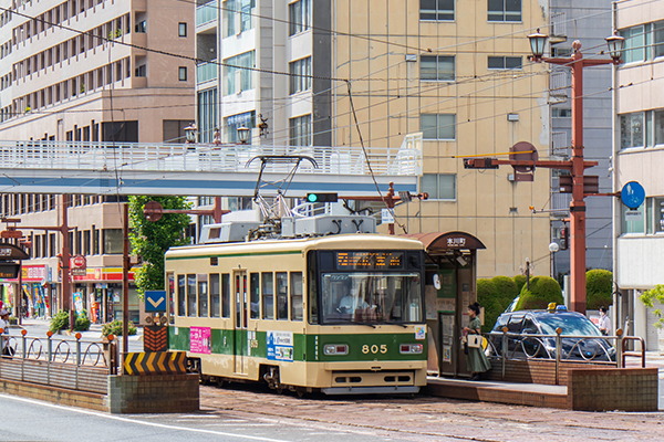 「本川町」電停