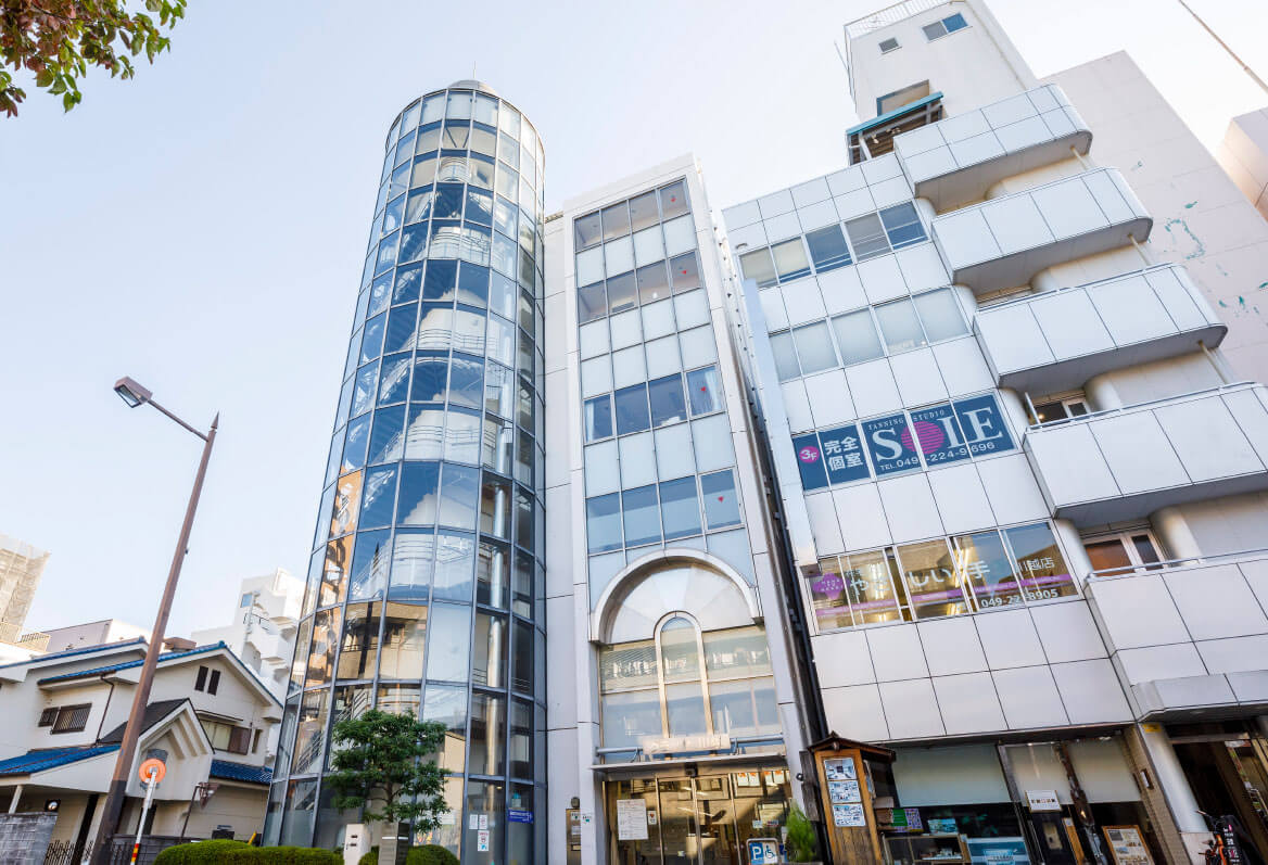 川越駅東口図書館