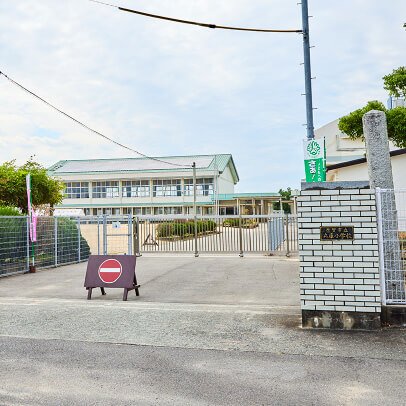 兵庫小学校