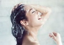 ウルトラファインバブルを含んだ水が肌や髪質を整える
〈 たからのミラブルシャワー 〉