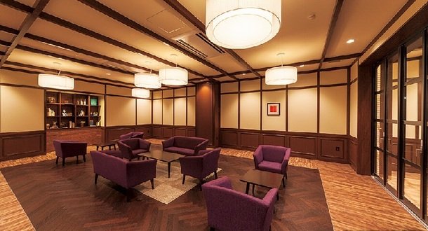 ラウンジ