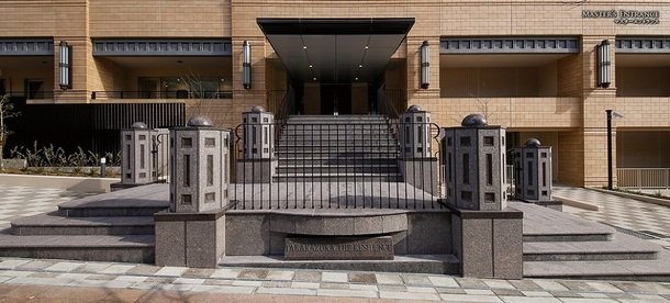 マスターズエントランス