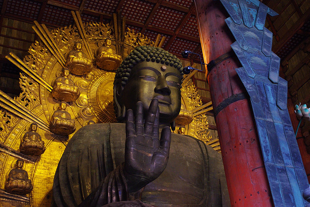 観光ガイド「奈良の大仏のパーマの数は966個です」 東大「492個しかなかったよ」