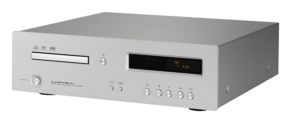 ラックスマンがCD/SACDプレーヤー「D-05u」　PCM192kHz/32bit＆DSD5.6MHz対応USB入力を装備