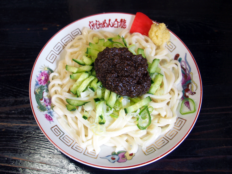 “ちいたんたん”まで食べて初めて完食！　盛岡三大麺「じゃじゃ麺」