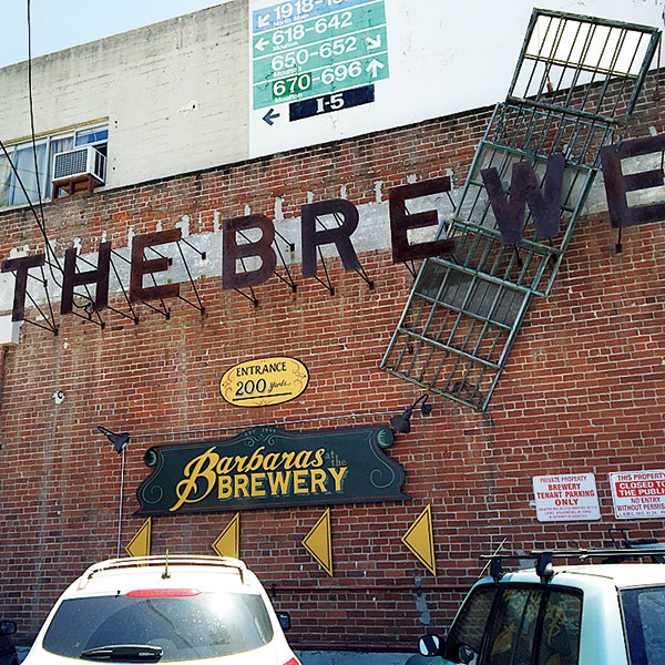 ビール醸造所跡がアーティスト専用住宅に！／ロサンゼルス（アメリカ）