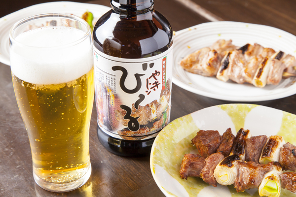 豚肉のかしらをみそだれで食べる、埼玉県東松山市「ひびきのみそだれやきとり」