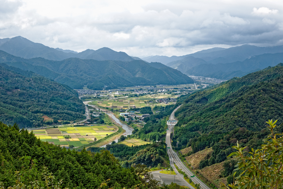 若い世代に広がる田舎暮らし　人気の地域と成功のコツ