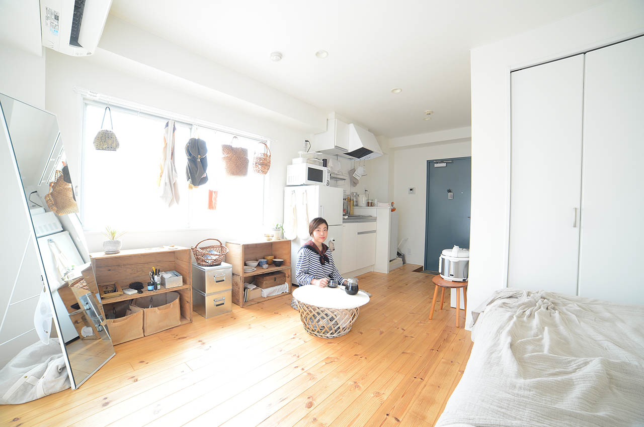 白と木の温もりで作るシンプルROOM | こだわり“部屋”FILE