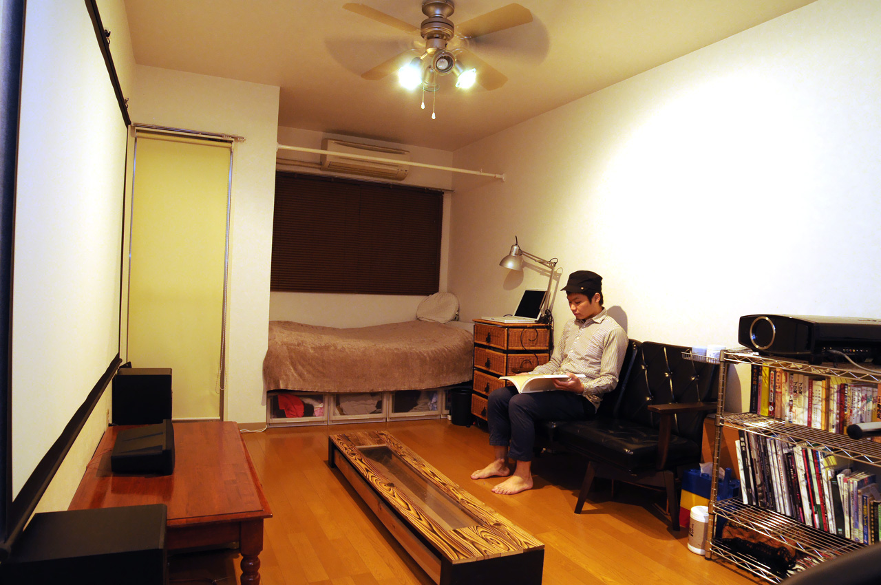 ゲームと映画が楽しめる、男の秘密基地部屋 | こだわり“部屋”FILE