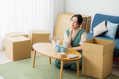 さまざまな要因により工期や完成が遅れることも。引越しや家具・家電の搬入にも影響する可能性があります