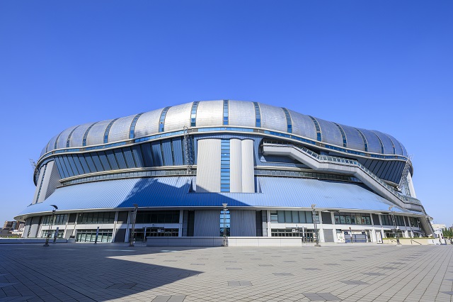 大阪市西区には野球の試合のみでなくアーティストのコンサートも多数開催される「京セラドーム」があります