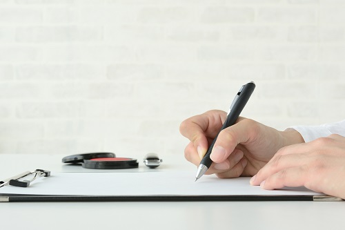 一人暮らしを始める際に必要な手続きとは?