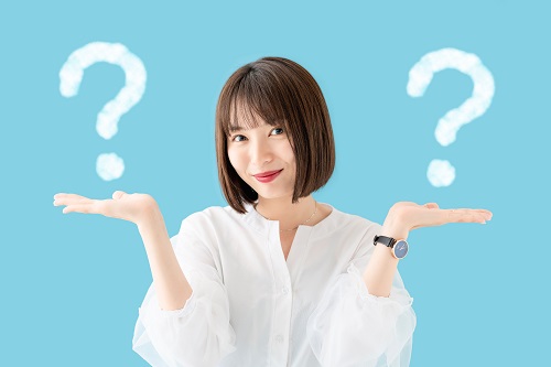 パソコンは自分で運ぶ？引越し会社に任せる？