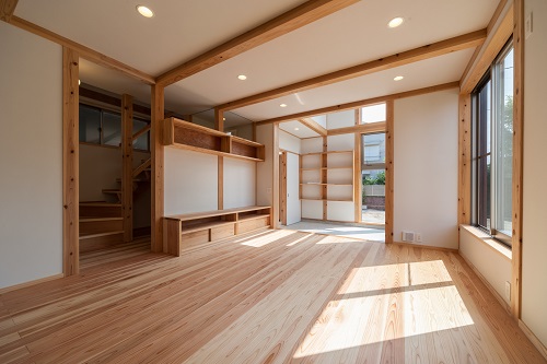 無垢材フローリング(無垢床)の建築事例