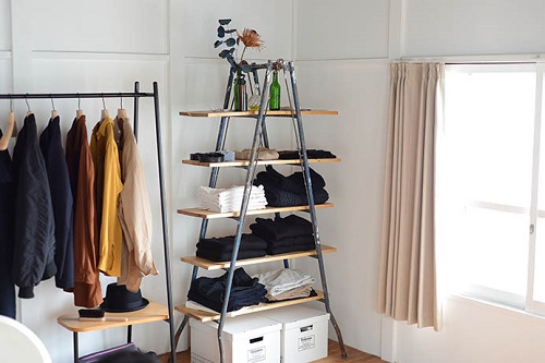 山田さんの「一軒家をDIY服と暮らすデザイナー空間」