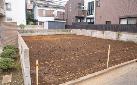 1,000万円の土地の売却にかかる税金をシミュレーション！確定申告・納税方法も紹介