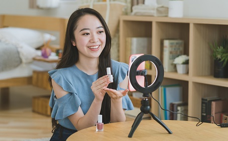 配信部屋の作り方を解説！防音対策と賃貸６畳一人暮らしでもできるレイアウトを紹介