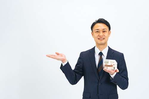 リースバック契約を結ぶ前に必ず確認したい重要なポイントを解説します