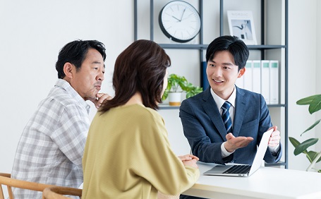 50代で家の建て替えはもったいない？費用と間取りのポイントを解説