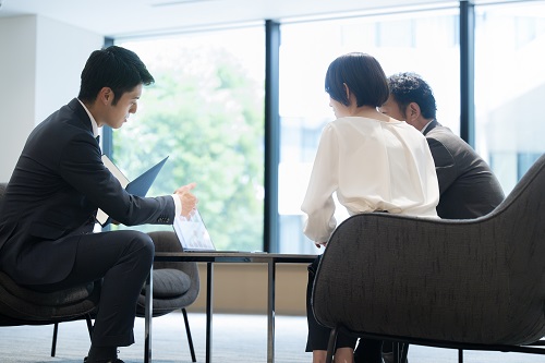 売却を依頼する不動産会社によって処分できるかどうかが左右されます