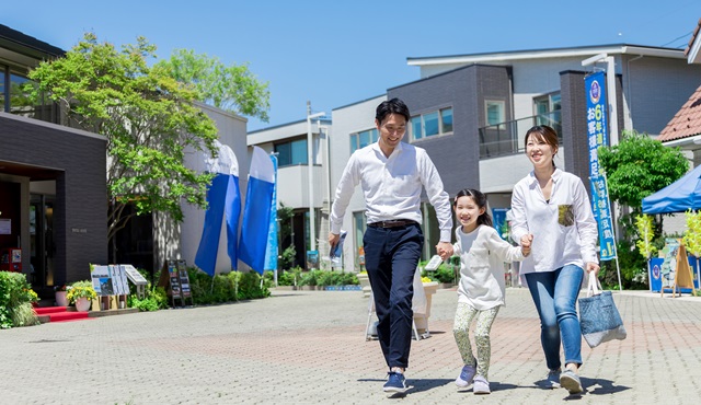 住宅展示場は行かないほうがいい？メリット・デメリットと後悔しないためのポイントを徹底解説