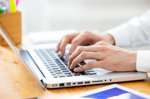 大学生活にインターネット環境は欠かせません