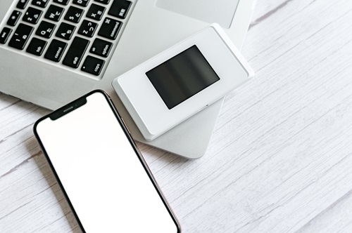 インターネット環境を整えるにはさまざまな方法があります