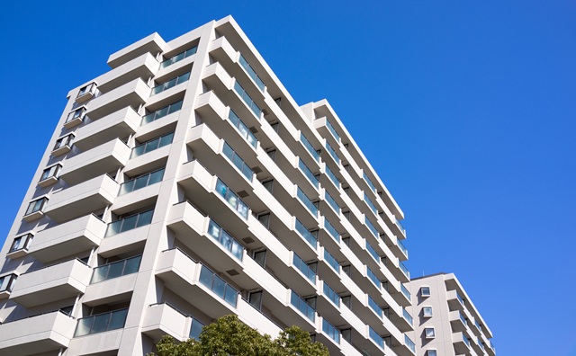 マンションを売るか貸すかは状況によって判断が異なります