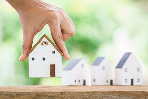 工業製品の使用を避け自然素材を取り入れた家を自然素材の家といいます