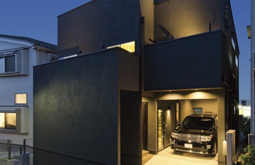 横浜市M様邸（出典：(株)サートンホーム）