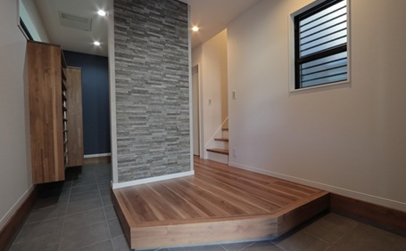 玄関の土間収納どうする？収納アイデアやおしゃれで使いやすくするためのポイントを解説