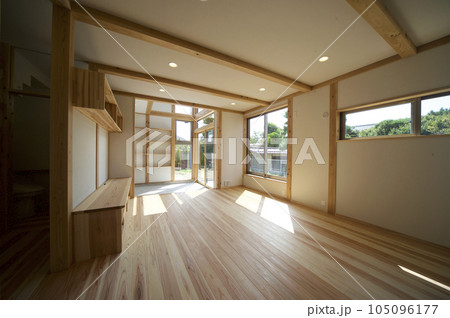 【実例】玄関土間とは?メリット・デメリットと活用方法、おしゃれに使うためのポイントを解説!