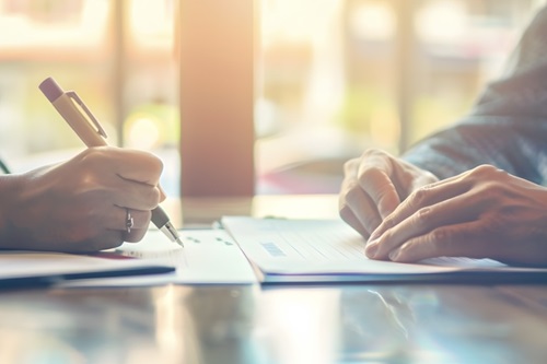 専任媒介契約の期間と更新のルールを解説します