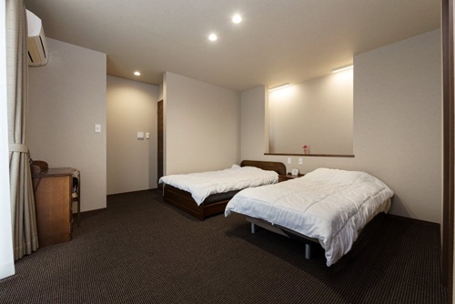 リゾートホテルで過ごすような非日常を味わえる檜の住まい(出典:(株)日本ハウスホールディングス)