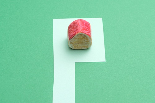 旗のような形の土地を指します