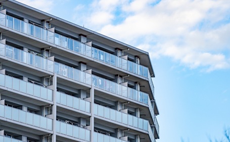 マンションの最上階って実際どう？メリット・デメリットを徹底解説