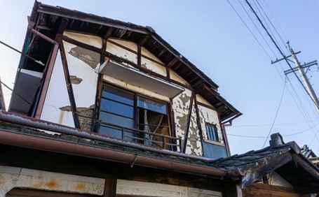 築50年の一戸建ての売却相場は？売却方法と注意点を徹底解説