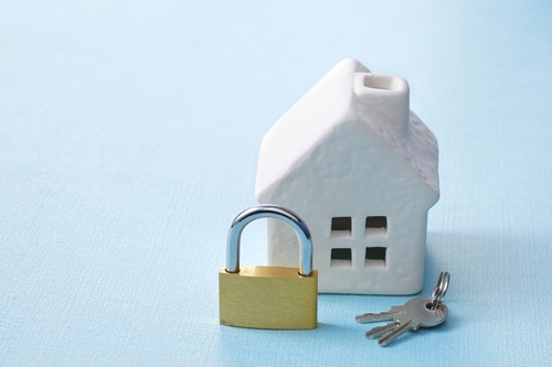 勝手口の防犯対策とは？