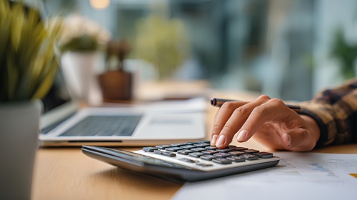 100万円で土地を売却した場合の譲渡所得税・住民税の計算例を解説します