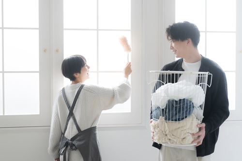 共働きの家事負担の実態を解説します