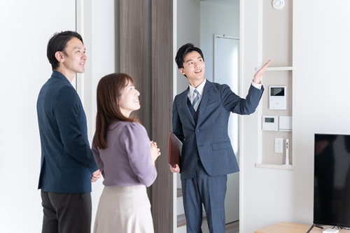 仲介の利用が向いているケースを解説します