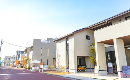 住宅展示場は予約なしでも見学できる？予約なし訪問のメリット・デメリットを解説