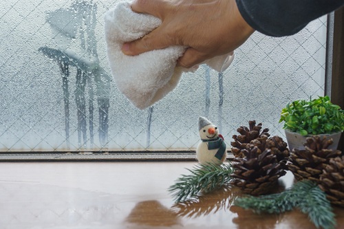 雨漏りと結露の違いと見分け方について解説します